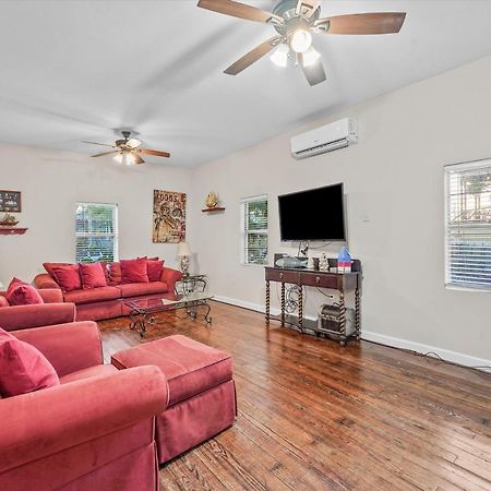 Tranquil Getaway In The Heart Of Galveston, Pets Welcome Exteriör bild