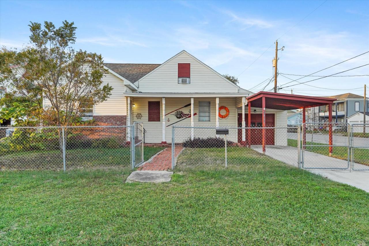 Tranquil Getaway In The Heart Of Galveston, Pets Welcome Exteriör bild