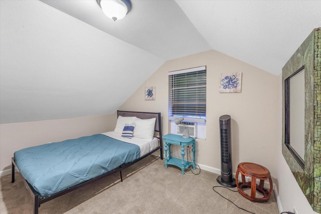 Tranquil Getaway In The Heart Of Galveston, Pets Welcome Exteriör bild